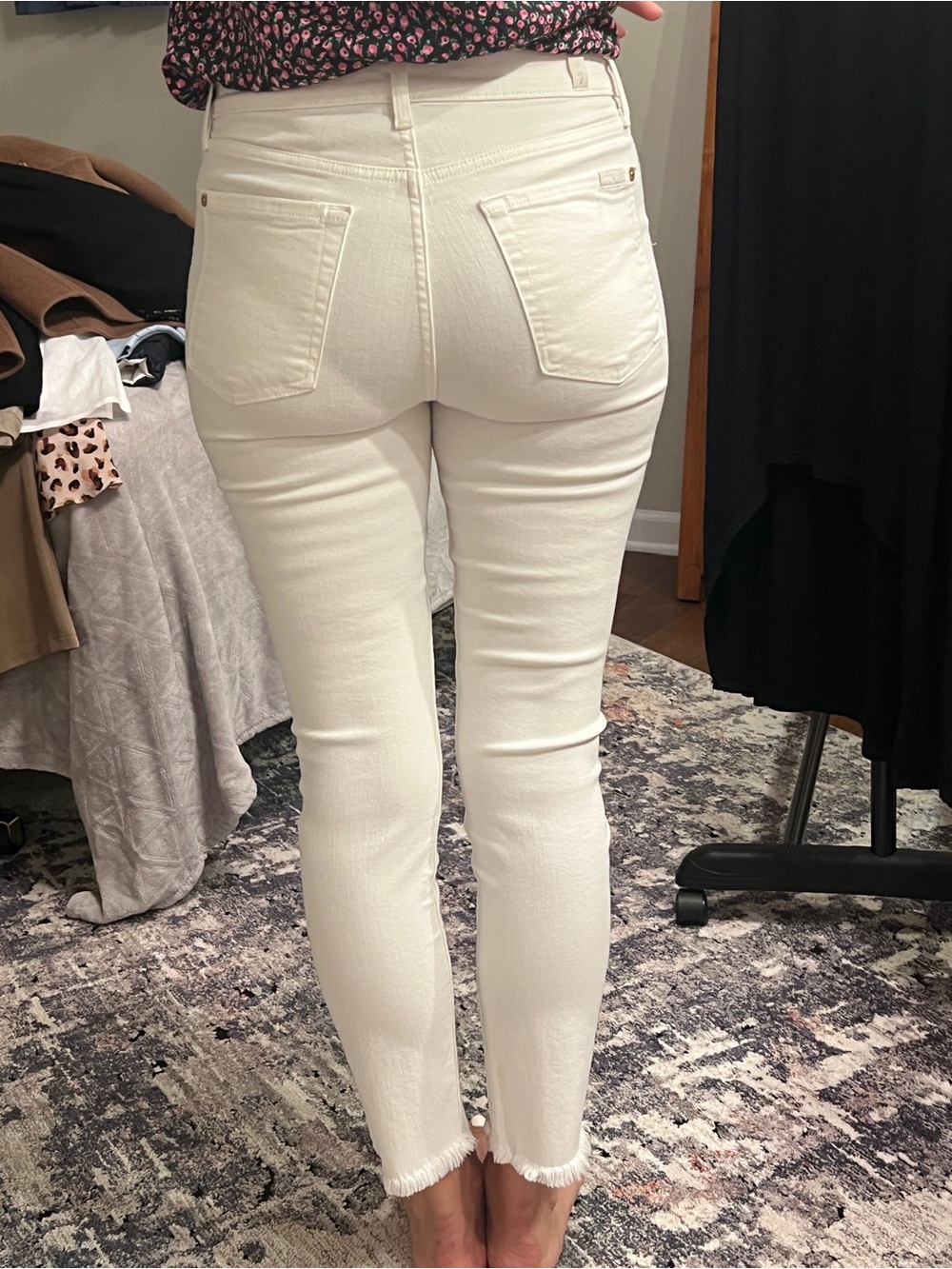 Jeans - Picture 7 of 9